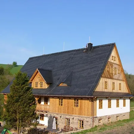 Guest house Samota Adelheid 3*