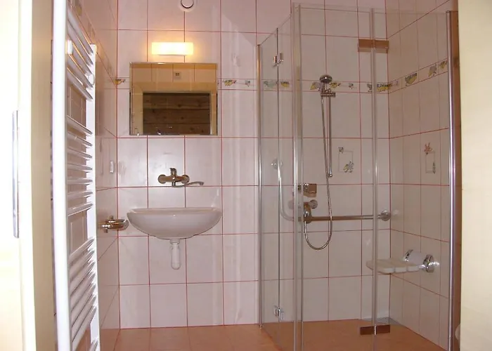 Samota Adelheid Konukevi 3*